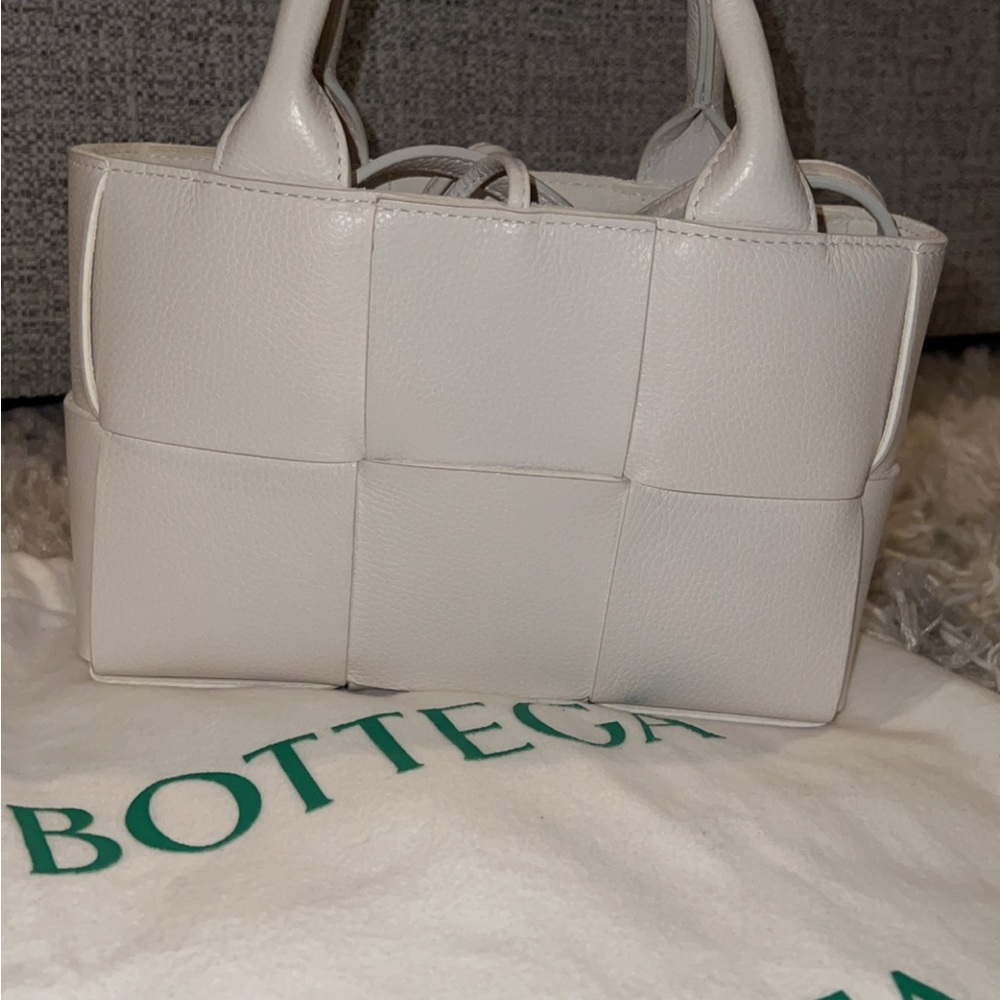 Bottega Veneta “Candy” size Tote